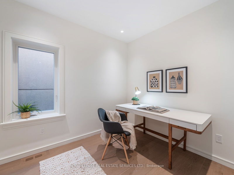 388 St Clarens Ave  Toronto, M6H 3W3 | Image 21