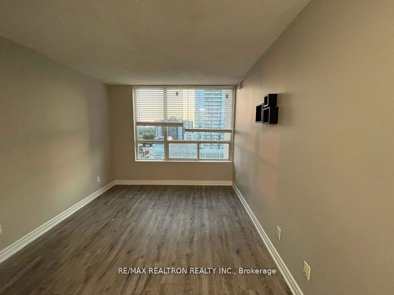 home for lease on 1811-238 Doris Avenue