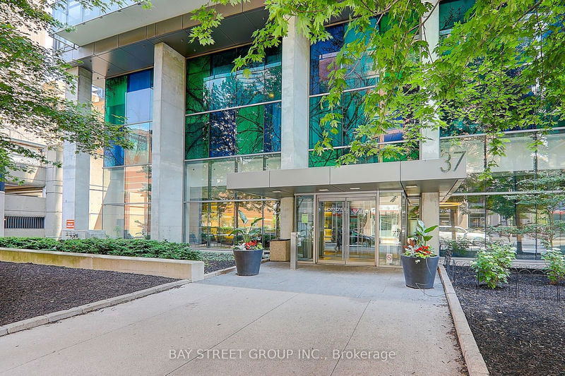 home for sale on 306-37 Grosvenor Street
