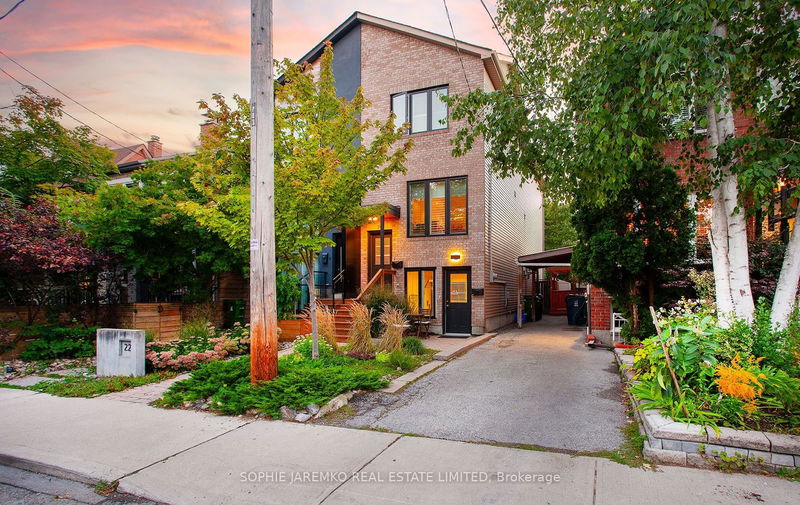 26 Greensides Ave  Toronto, M6G 3P6 | Image 1