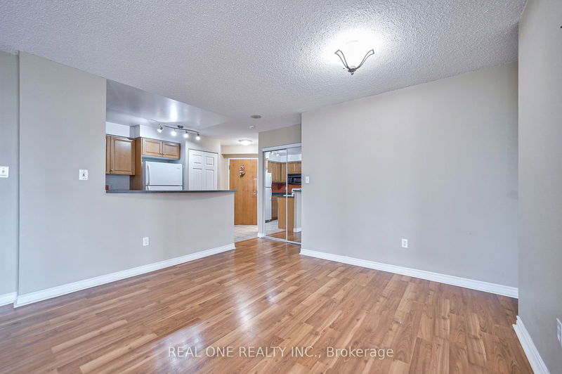  2203 - 7 Lorraine Dr  Toronto, M2N 7H2 | Image 15