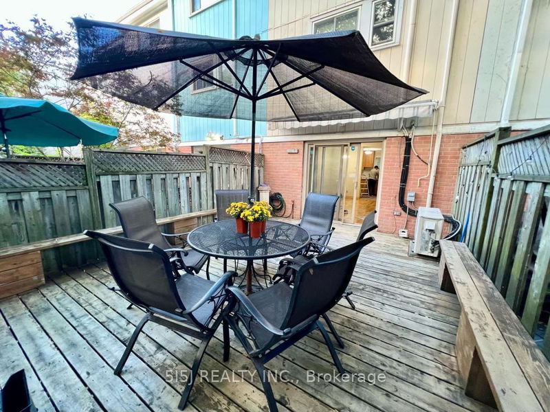 252 Milan St  Toronto, M5A 3Z6 | Image 2