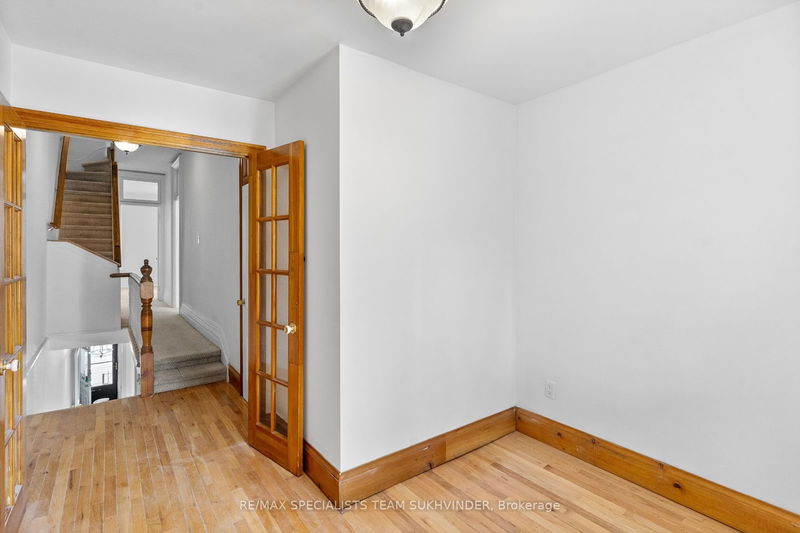 82 Bleecker St  Toronto, M4X 1L8 | Image 13