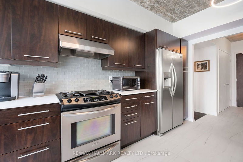  PH2 - 22 Wellesley St E Toronto, M4Y 1G3 | Image 14