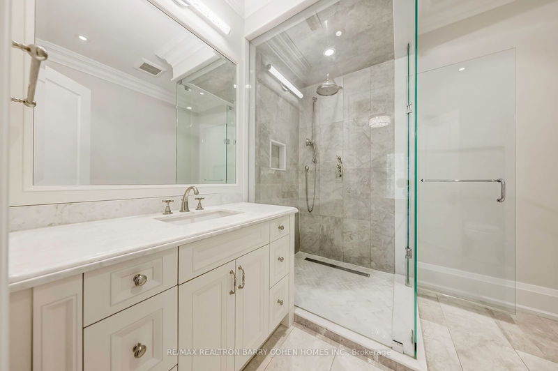 17 Artinger Crt  Toronto, M3B 1J9 | Image 24