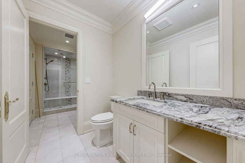 17 Artinger Crt  Toronto, M3B 1J9 | Image 28