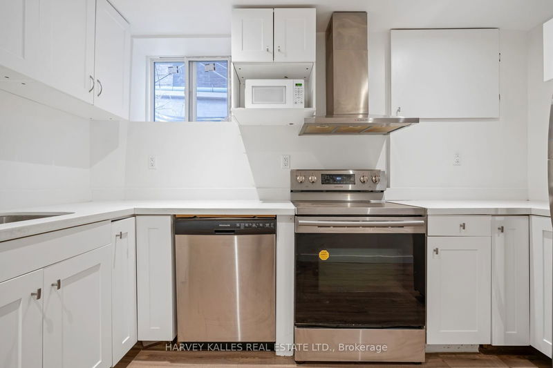 148 Roselawn Ave  Toronto, M4R 1E6 | Image 29