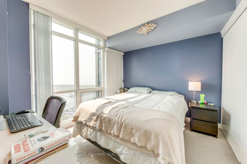  4512 - 11 Brunel Crt  Toronto, M5V 3Y3 | Image 18