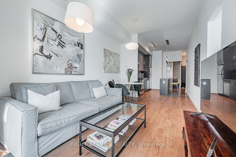  S534 - 112 George St  Toronto, M5A 4P8 | Image 19