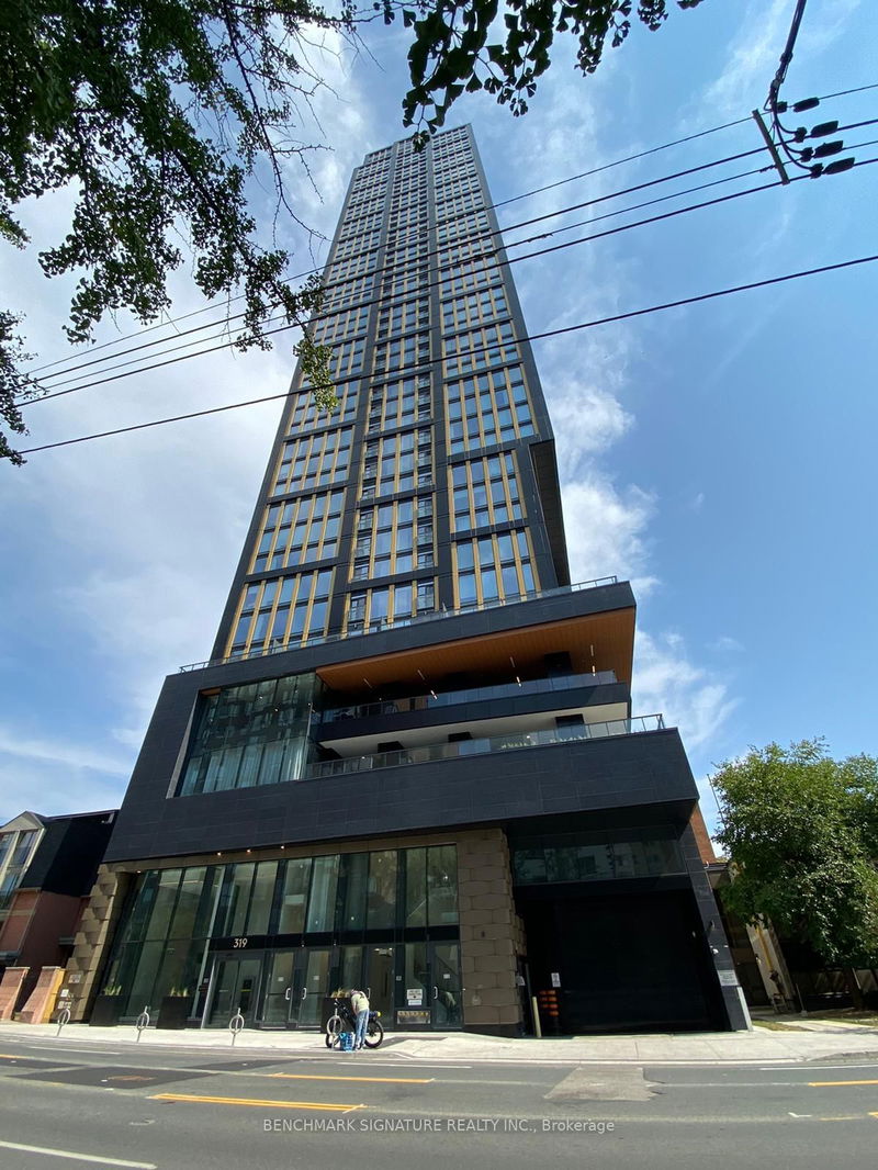 home for lease on 4508-319 Jarvis Street