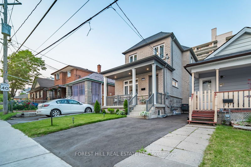 611 Northcliffe Blvd  Toronto, M6E 3L8 | Image 33