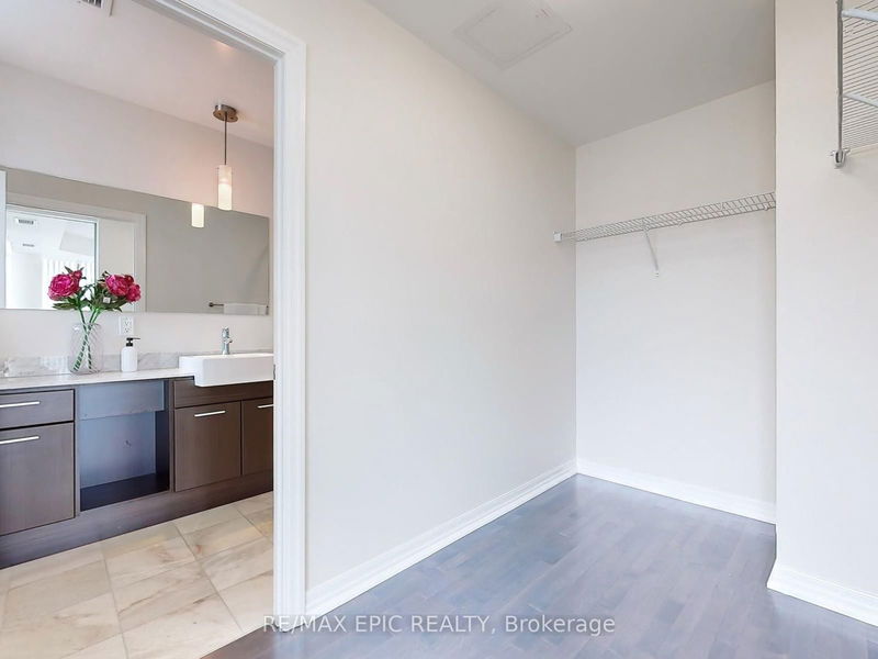  Ph308 - 770 Bay St  Toronto, M5G 0A6 | Image 16