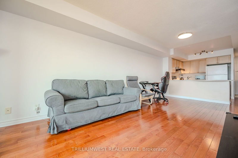  2111 - 17 Barberry Pl  Toronto, M2K 3E2 | Image 11