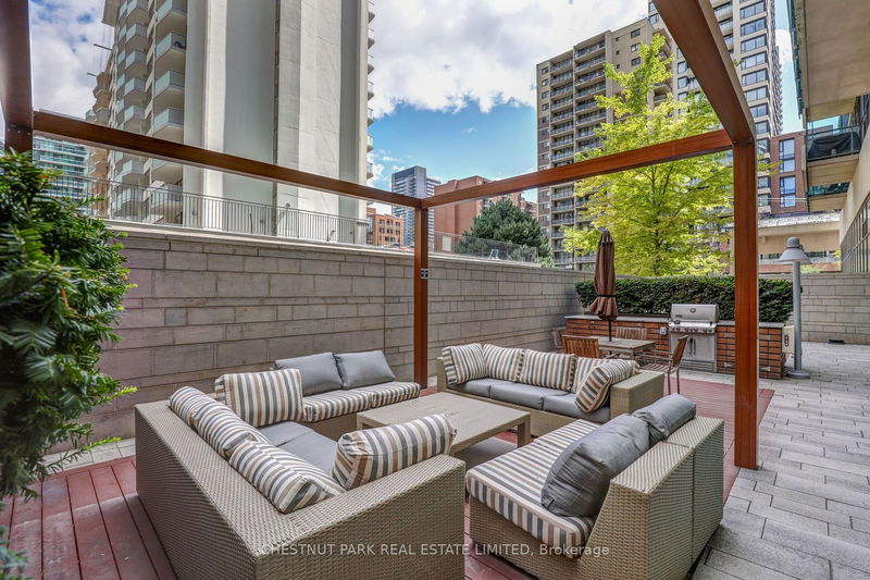  620 - 70 Roehampton Ave  Toronto, M4P 1R2 | Image 28