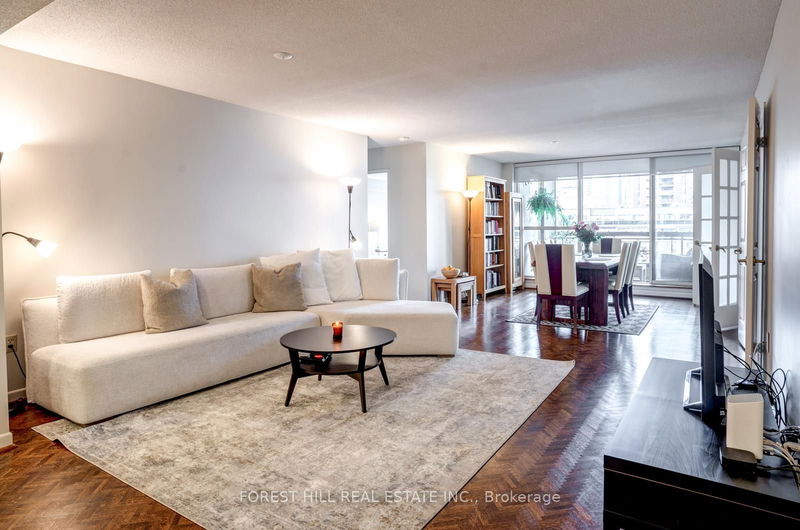  903 - 130 Carlton St  Toronto, M5A 4K3 | Image 4