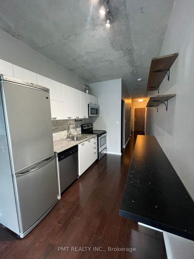 1707 - 150 Sudbury Street