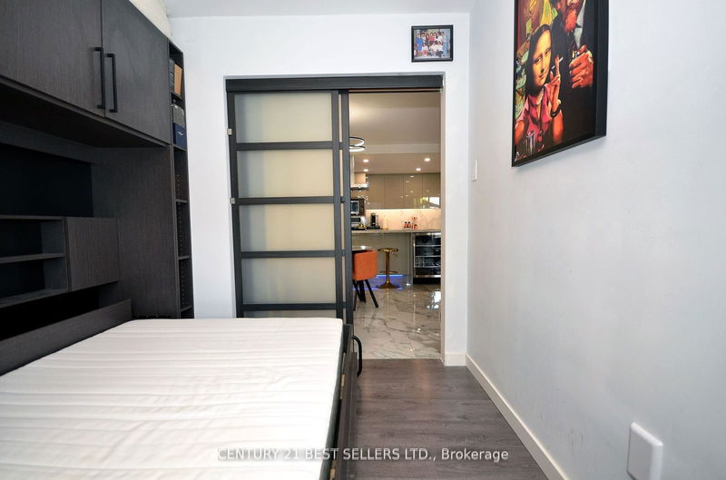  302 - 100 Canyon Ave  Toronto, M3H 5T9 | Image 17