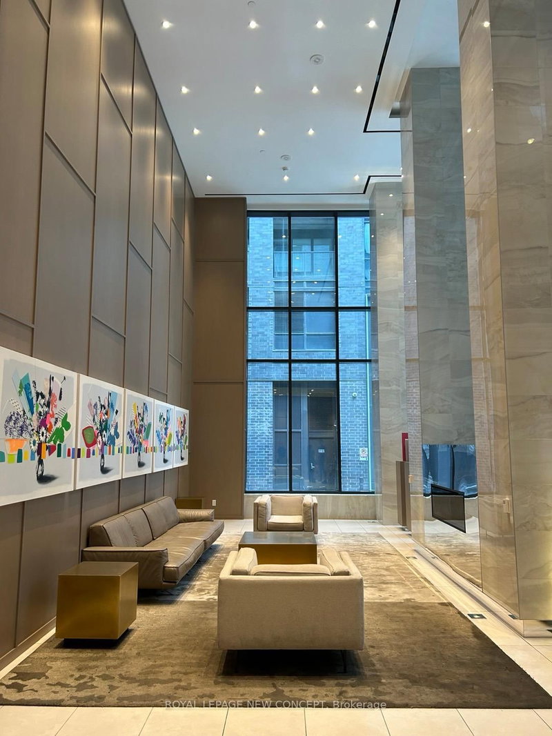 2810 - 125 Blue Jays Way, Toronto, M5V 0N5 | Image 2