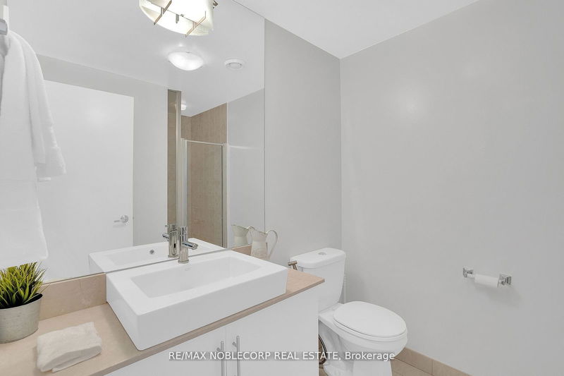  4407 - 55 Bremner Blvd  Toronto, M5J 0A6 | Image 20