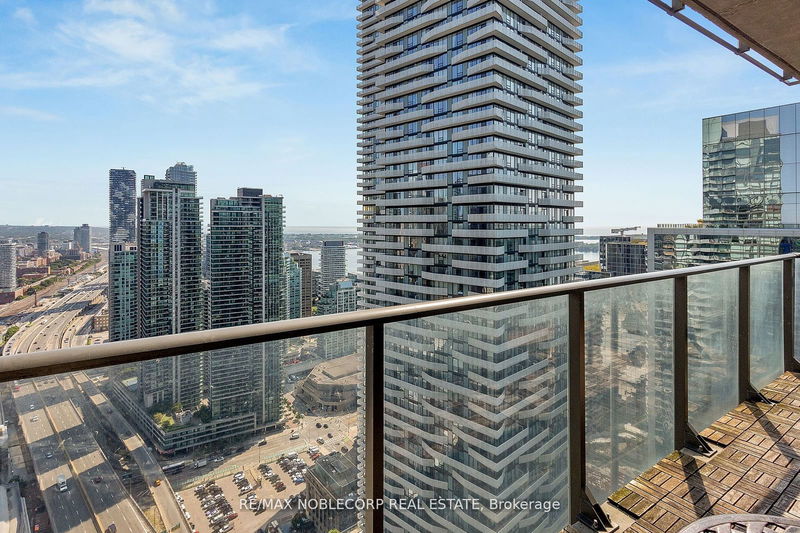  4407 - 55 Bremner Blvd  Toronto, M5J 0A6 | Image 27