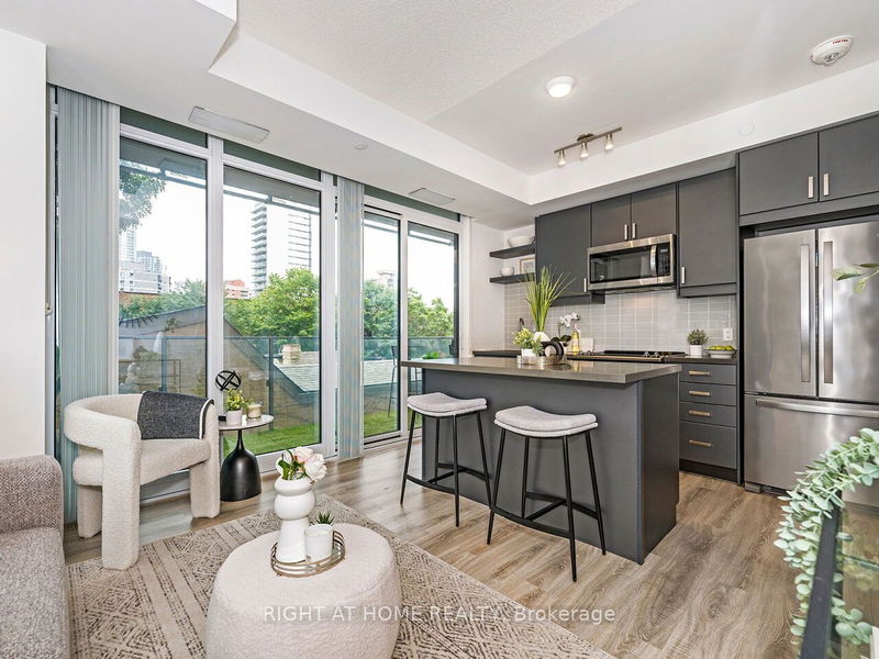 home for lease on 504-50 Wellesley Street E