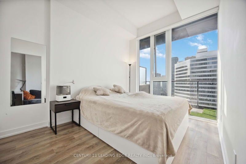  2705 - 20 Edward St  Toronto, M5G 0C5 | Image 19