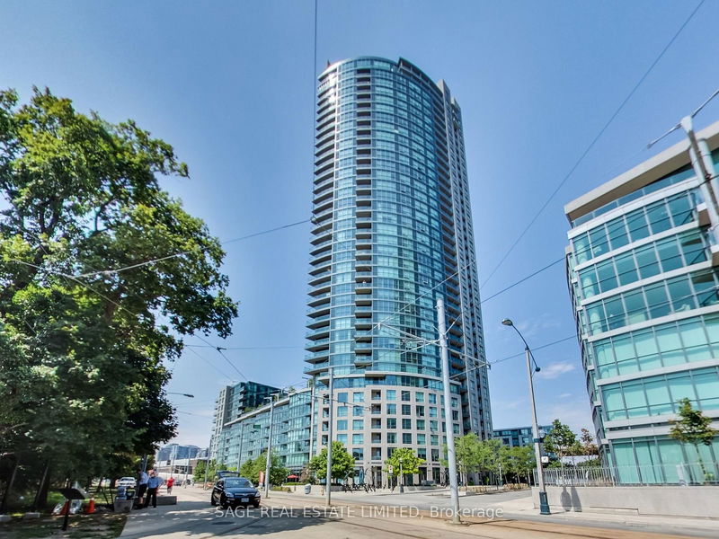  720 - 219 Fort York Blvd  Toronto, M5V 4A2 | Image 26