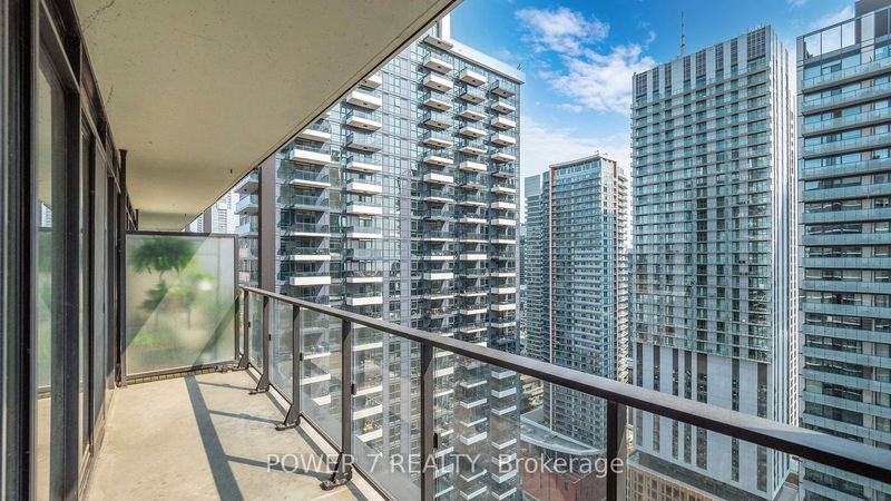  3111 - 125 Peter St  Toronto, M5V 0M2 | Image 33