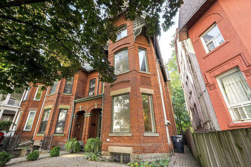 103 Gloucester St  Toronto, M4Y 1M2 | Image 1