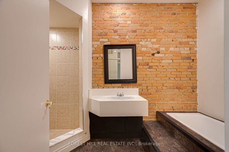 103 Gloucester St  Toronto, M4Y 1M2 | Image 14