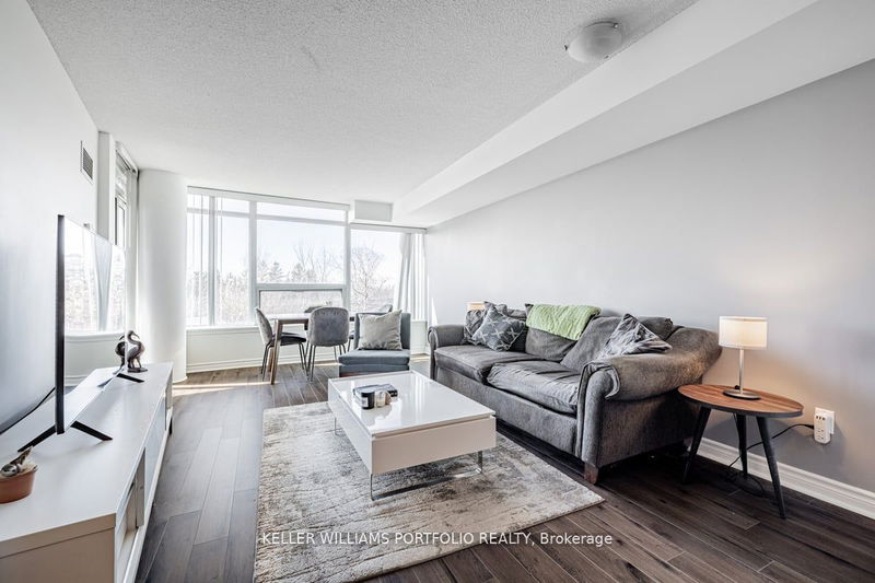  404 - 18 Valley Woods Rd  Toronto, M3A 0A1 | Image 2