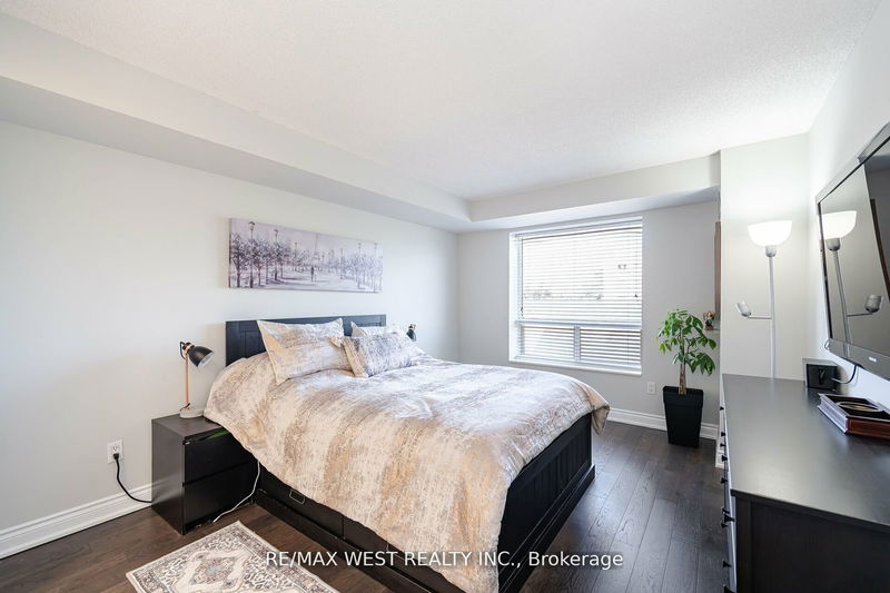  308 - 800 Sheppard Ave W Toronto, M3H 6B4 | Image 12