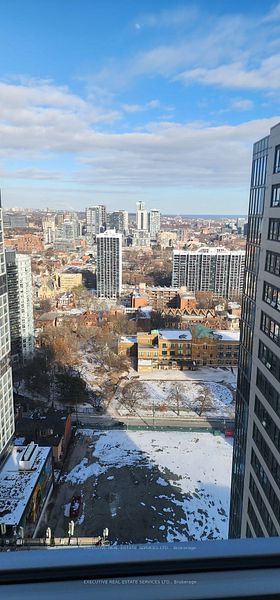 home for lease on 3001-77 Mutual Street