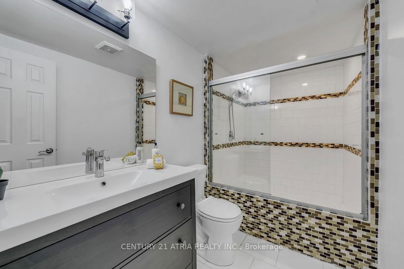 143 Silas Hill Dr  Toronto, M2J 2X8 | Image 19