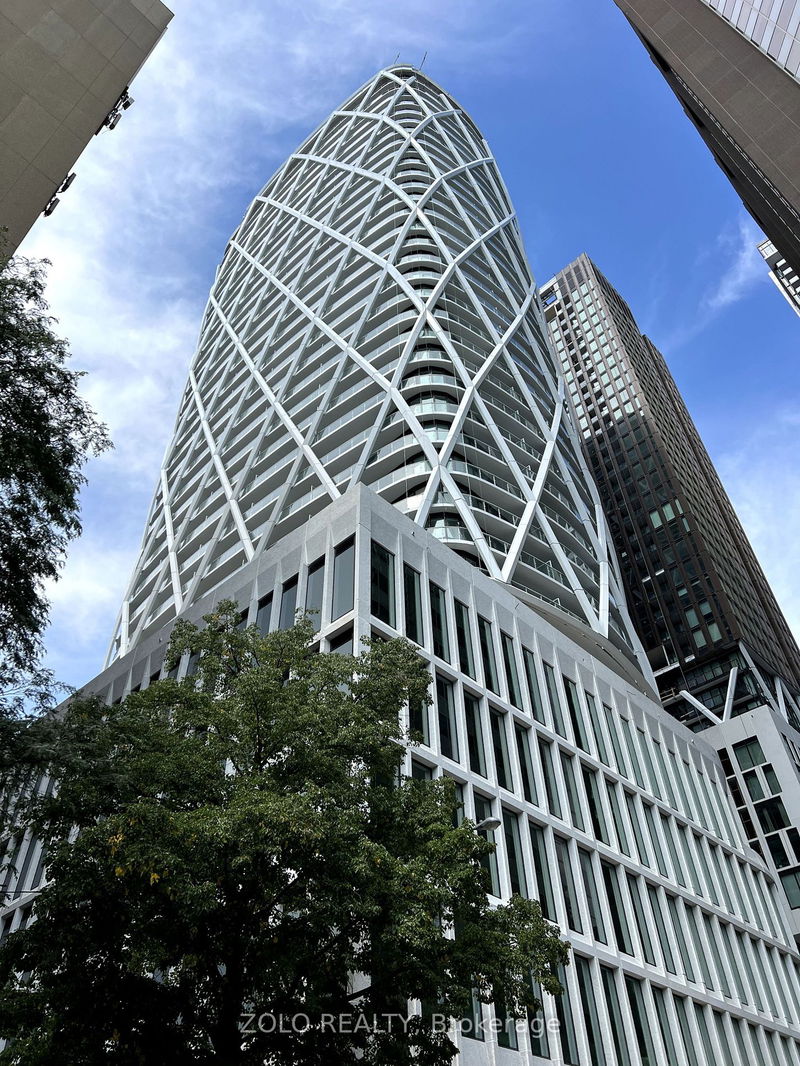 home for lease on 1631-230 Simcoe Street