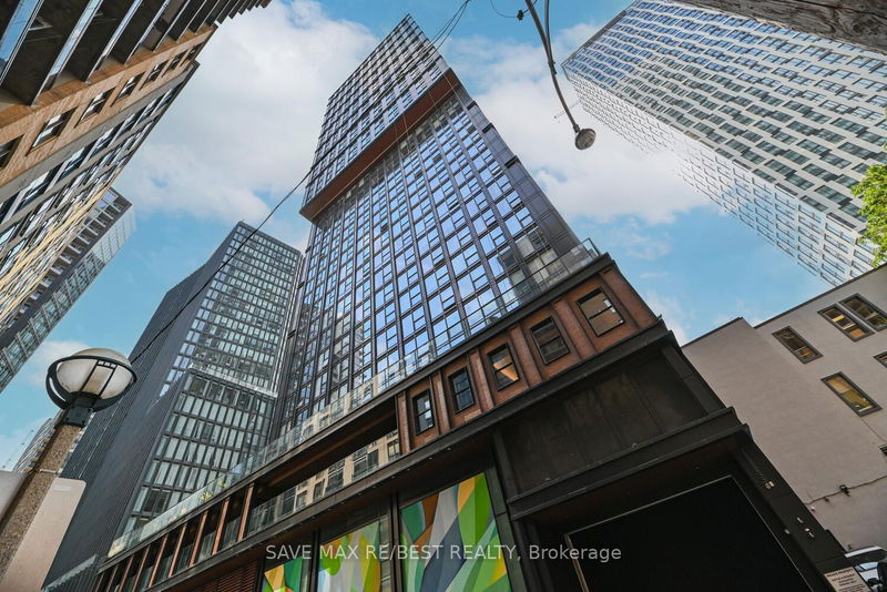 home for lease on 1903-82 Dalhousie Street
