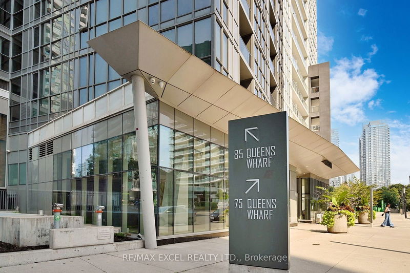  3911 - 85 Queens Wharf Rd  Toronto, M5V 0J9 | Image 4