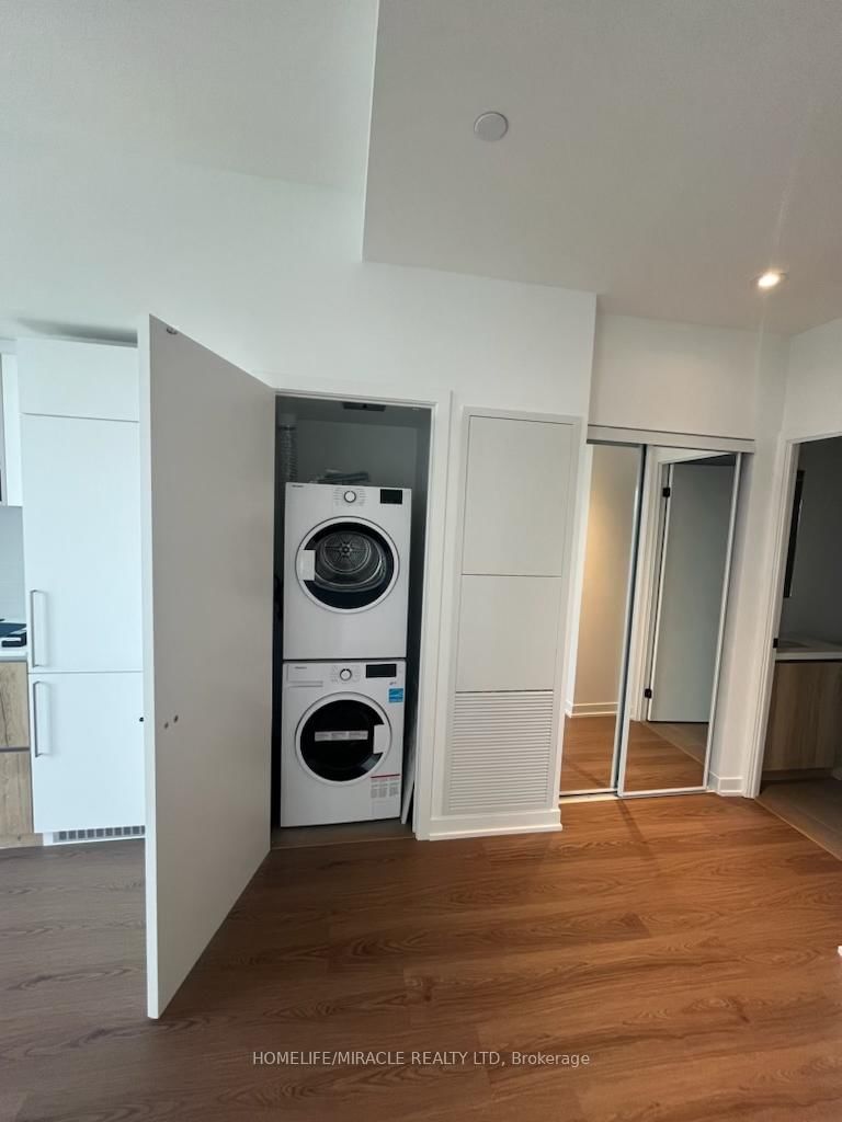 Room1