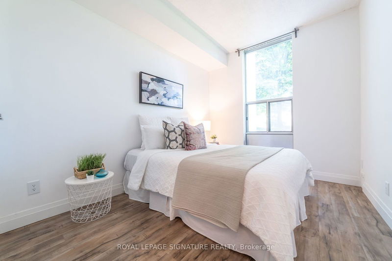  113 - 30 Fashion Roseway  E Toronto, M2N 6B4 | Image 35