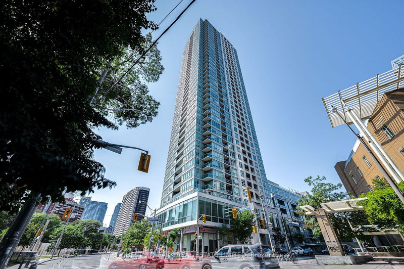  1501 - 120 Homewood Ave  Toronto, M4Y 2J3 | Image 3