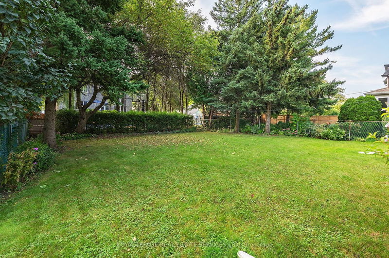 173 Betty Ann Dr  Toronto, M2N 1X5 | Image 35