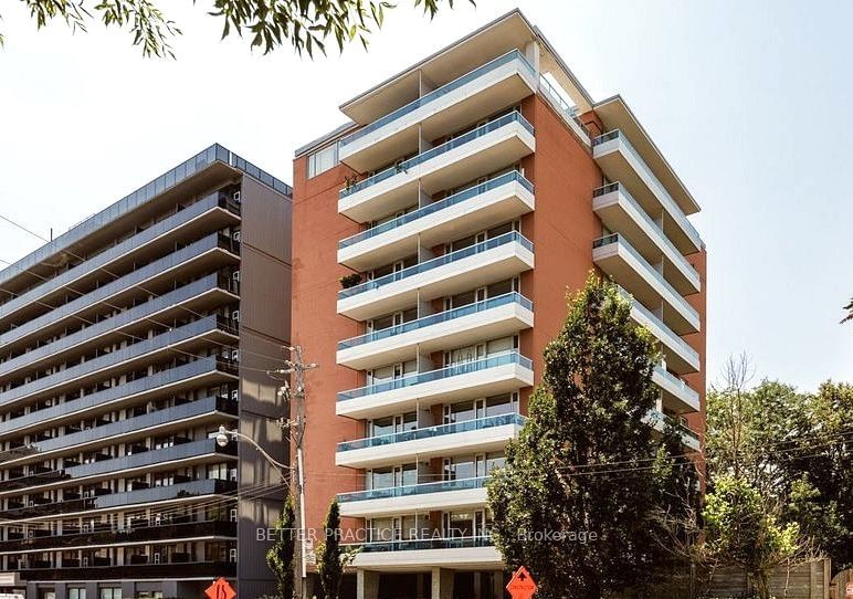 home for lease on 305-74 Spadina Road