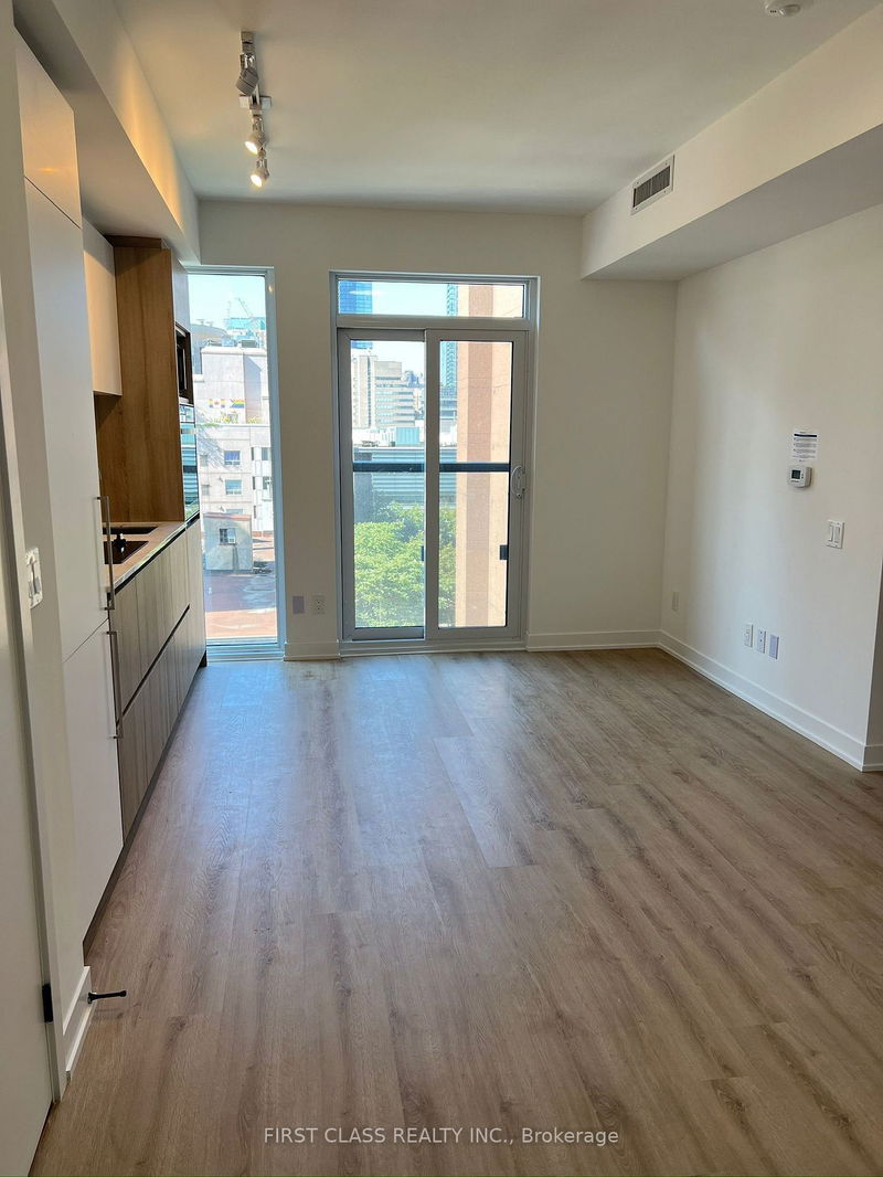 home for lease on 805-319 Jarvis Street W