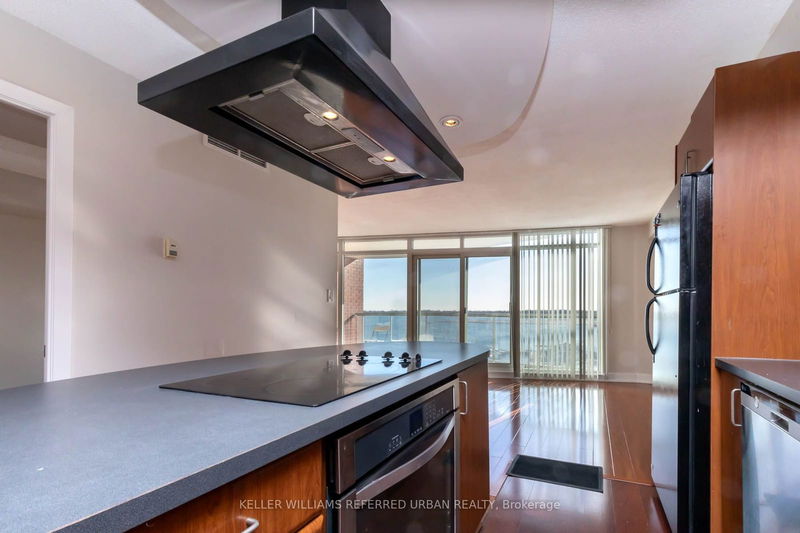  1022 - 550 Queens Quay W Toronto, M5V 3M8 | Image 12