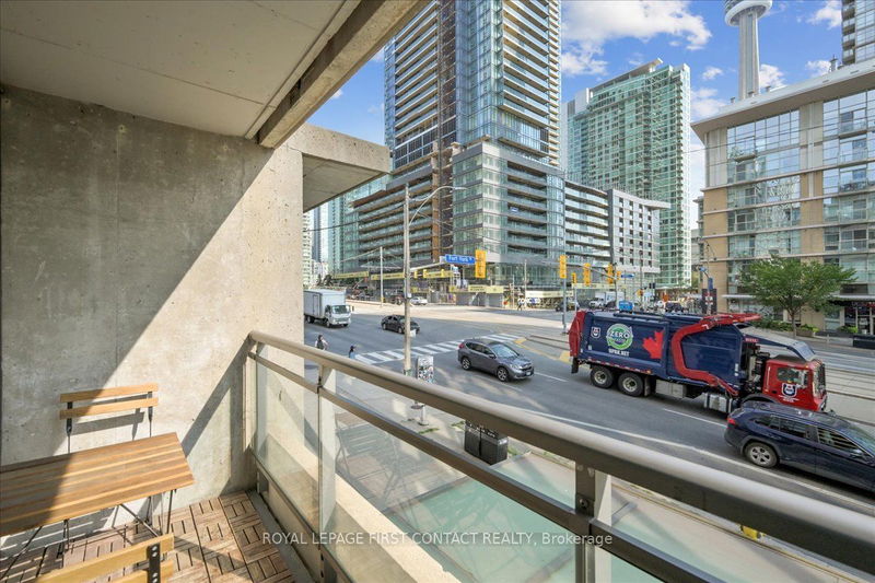  201 - 15 Brunel Crt  Toronto, M5V 3Y4 | Image 23