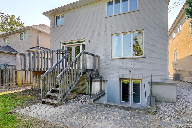 286 Hollywood Ave  Toronto, M2N 3K9 | Image 18