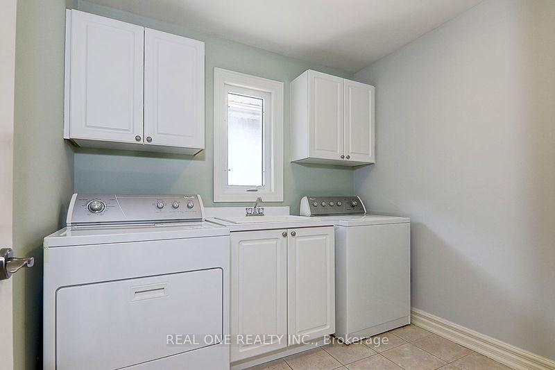 286 Hollywood Ave  Toronto, M2N 3K9 | Image 33