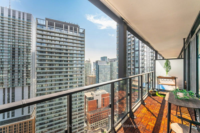  3012 - 125 Peter St  Toronto, M5V 0M2 | Image 22