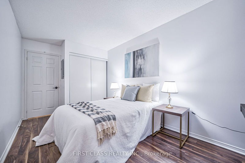  102 - 39 Pemberton Ave  Toronto, M2M 1X9 | Image 13