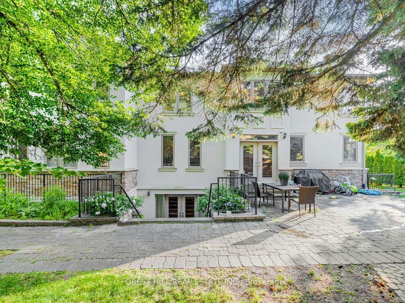 73 Larkfield Dr  Toronto, M3B 2H4 | Image 26